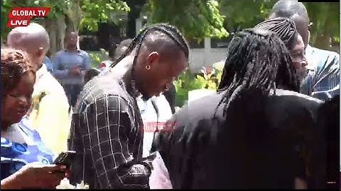 Tazama DIAMOND  na WAZIRI Walivyonyanyuka KUCHEZA Msibani kwa MNGEREZA...