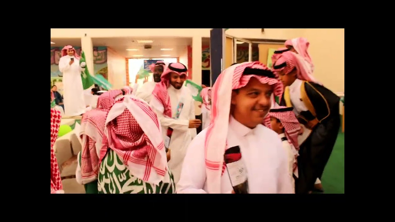 نحلم ونحقق اليوم الوطني 93 بمدرسة ابن حبان بالحرس الوطني بالطائف