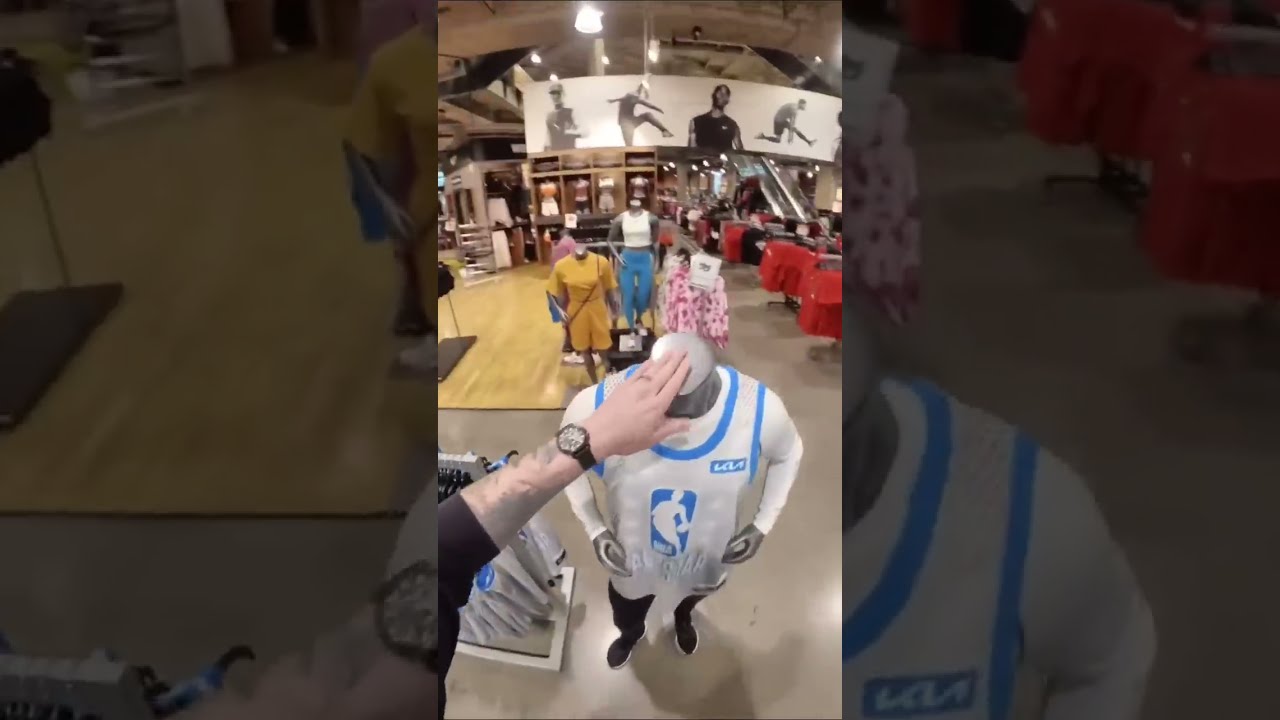 7 1 Man Goes Shoe Shopping Everyone Laughed At Him Size 18 