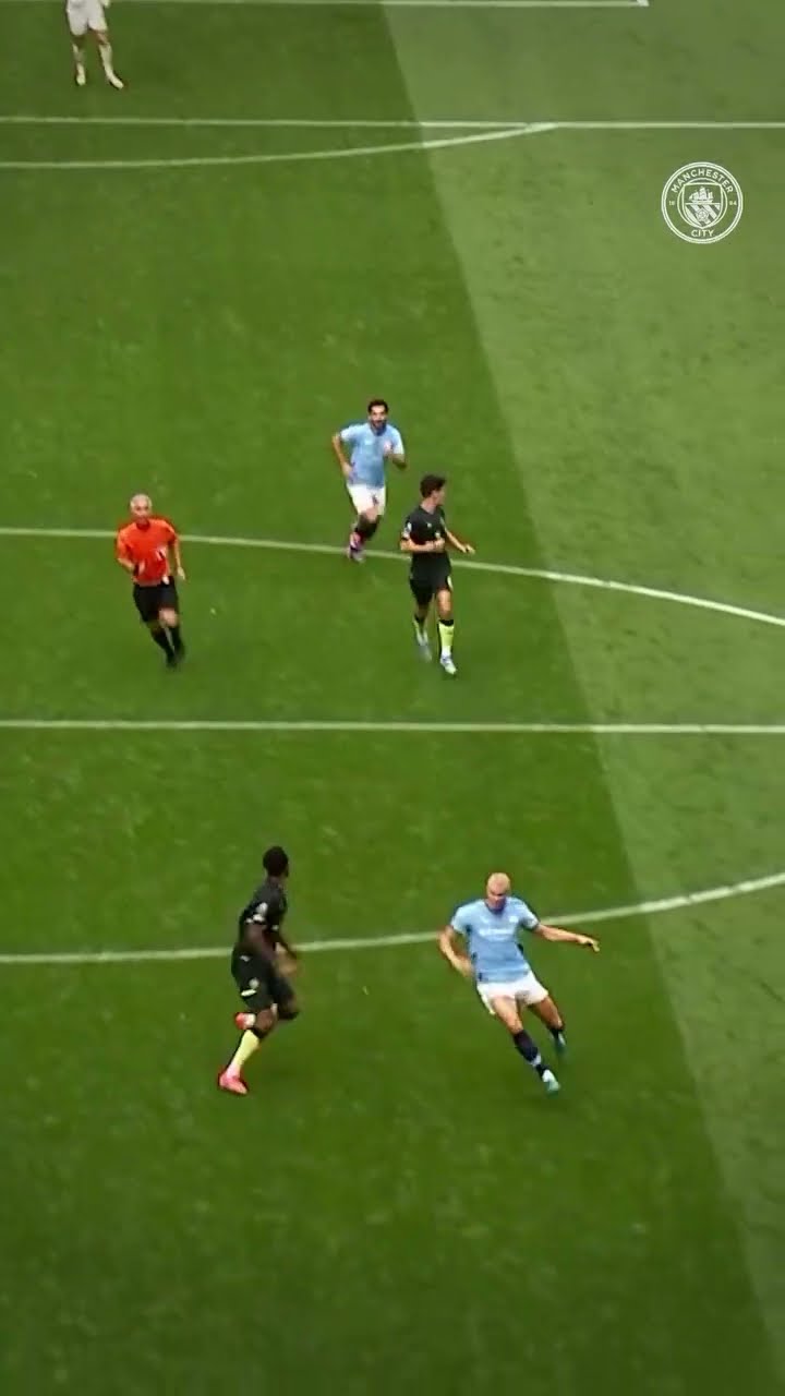 One. Two. Goal. ?? ?? #mancity #football #skills #haaland #ederson