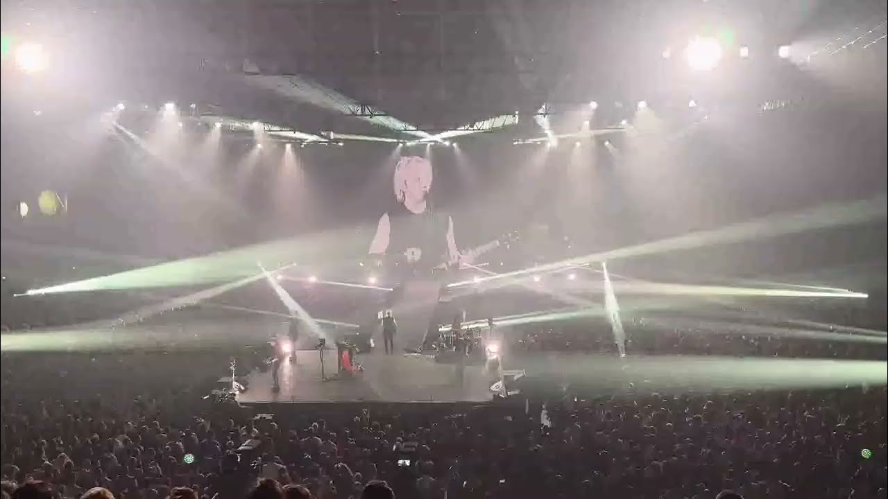 Indochine - College boy - Douai 1 - Arena tour 2025 (03/06/2025)
