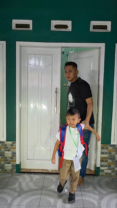 pagiku cerahku matahari bersinar