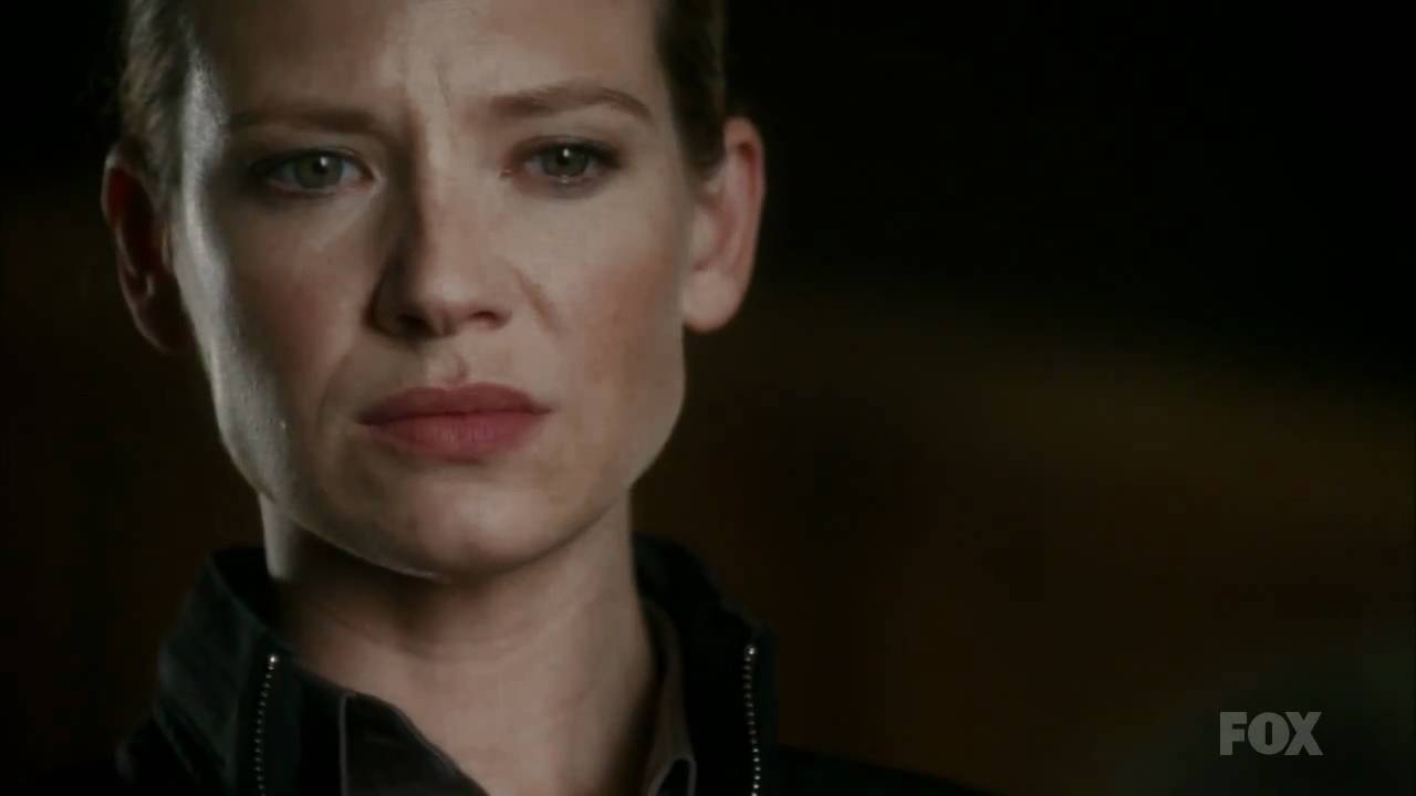 Fringe 3x09 "She Wasn't Her"