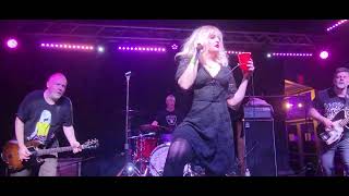 All Violet - Hole Tribute, Teenage Whore, Debonair Music Hall, Teaneck, NJ 1.20.24 Resimi