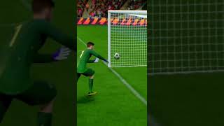 De gea, sometimes maybe good, sometimes maybe s***t 🤷‍♂️. #fifa23 #fifa #fut #fifa22 #shorts