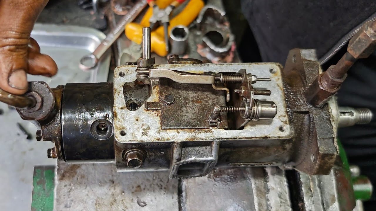 This is a diesel pump generator from Perkins. Perkins 30kva Delphi fuel pump 