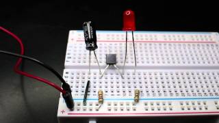 Simple Blinking Led with a Capacitor, Transistor and two Resistors