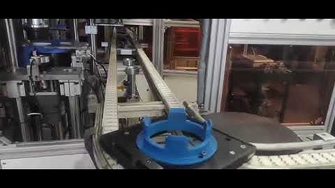 Flexlink pallet conveyor