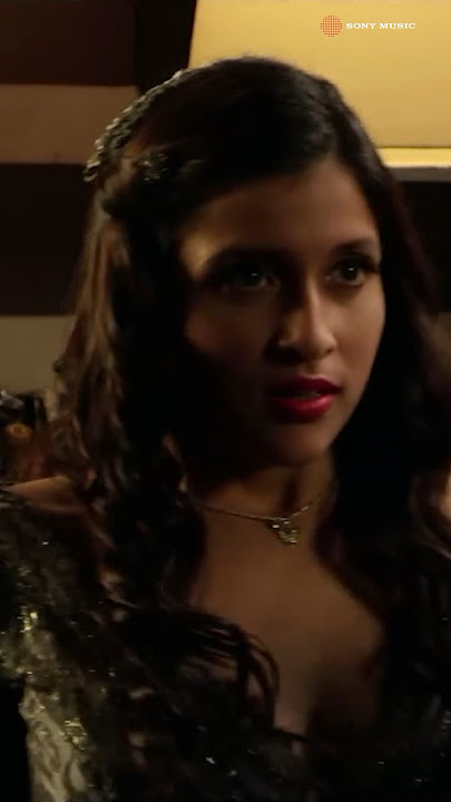 Talab hai tu, Tu hai nasha, Ghulam hai dil ye tera #MareezEIshq #mannarachopra #Mannara