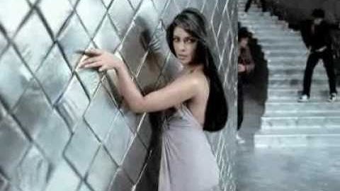 Priyanka Chopra - Sunsilk Black Shine TVC