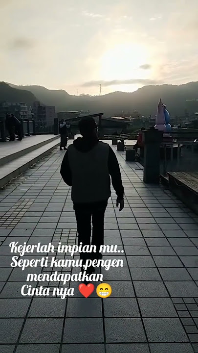 Antara cinta dan masa depan