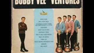 Walk Right Back - Bobby Vee with The Ventures chords