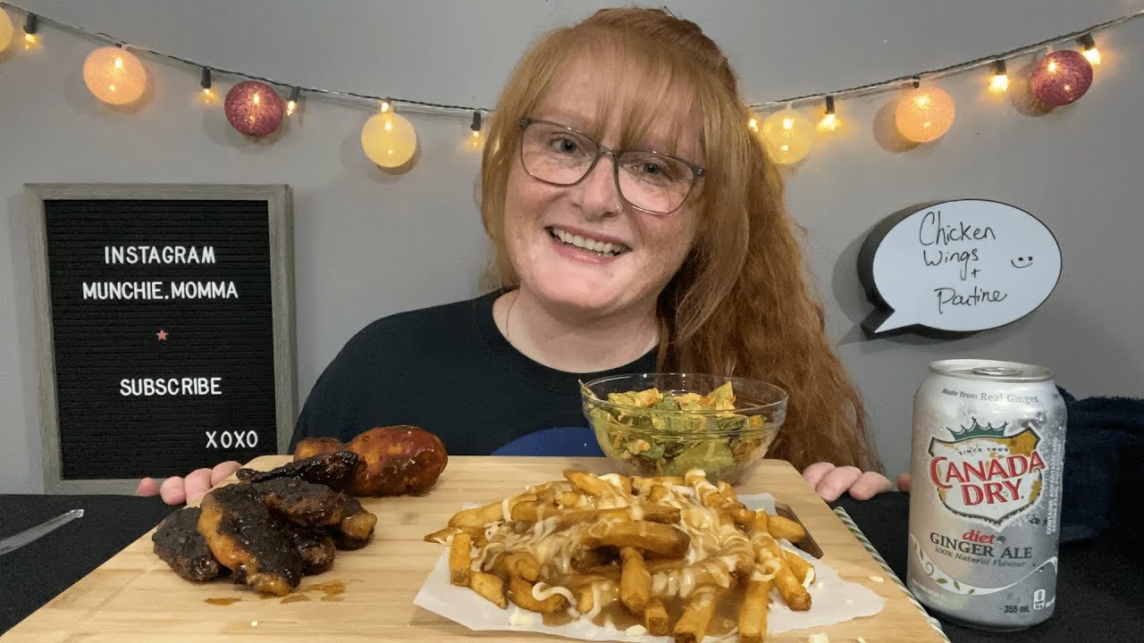 CHICKEN WINGS + POUTINE | MUKBANG | EATING SHOW | CANADA | MUNCHIE MOMMA