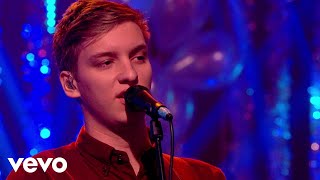 George Ezra - Listen to the Man (Live from Top of the Pops: New Year Special, 2014)