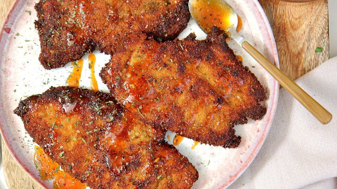 ⁣Laura Vitale Makes Hot Honey Chicken Cutlets