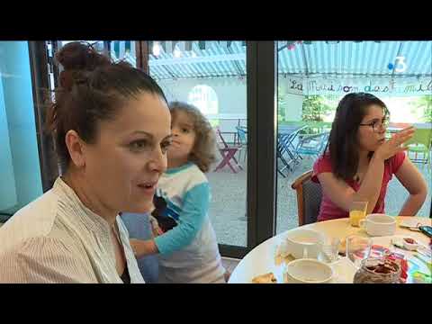 La maison des familles au CHU de Poitiers - YouTube