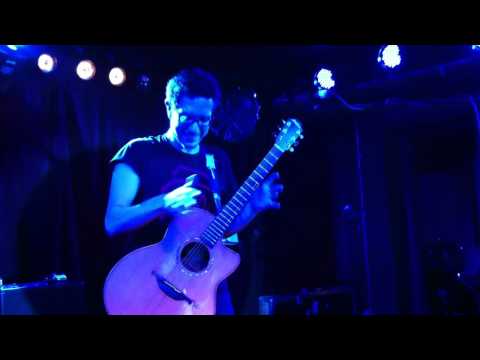 YOAV live in London