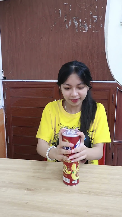 she put a can of coke in a box of pringles chips 🍟😱  #cute #gamechobe