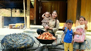 Full video:300 days of catching giant lobsters for deep-frying, and roasting whole chickens for sale