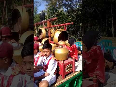 Lagu Jaranan Dari Provinsi Jawa Tengah Dengan Iringan Musik Karawitan By SDN 1 SLOGOHIMO..