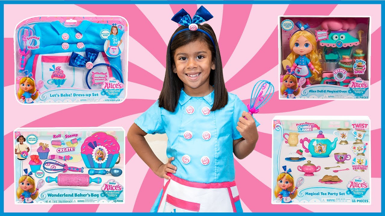 Disney Junior Alice's Wonderland Bakery 10-inch Alice & Magical Oven Doll  and Accesory Set, Officially Licensed Kids Toys for Ages 3 Up by Just Play