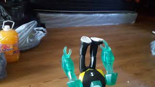 Ben 10 Omni-Kix Armored Diamonhead