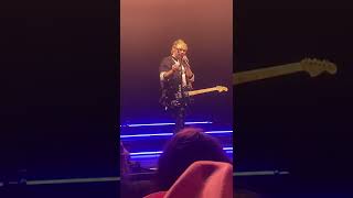 Michael talking break + The sign - 5 Seconds Of Summer (Cincinnati, OH - Take My Hand Tour 2022)