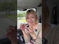 友達を待ってる間に…
