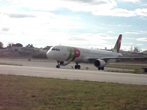 Aterragens dos voos da TAP matrÃ­culas: CS-TTK e CS-TJG, Airbus Descolagem do Voo TAP Portugal do Aeroporto de Lisboa Portela.