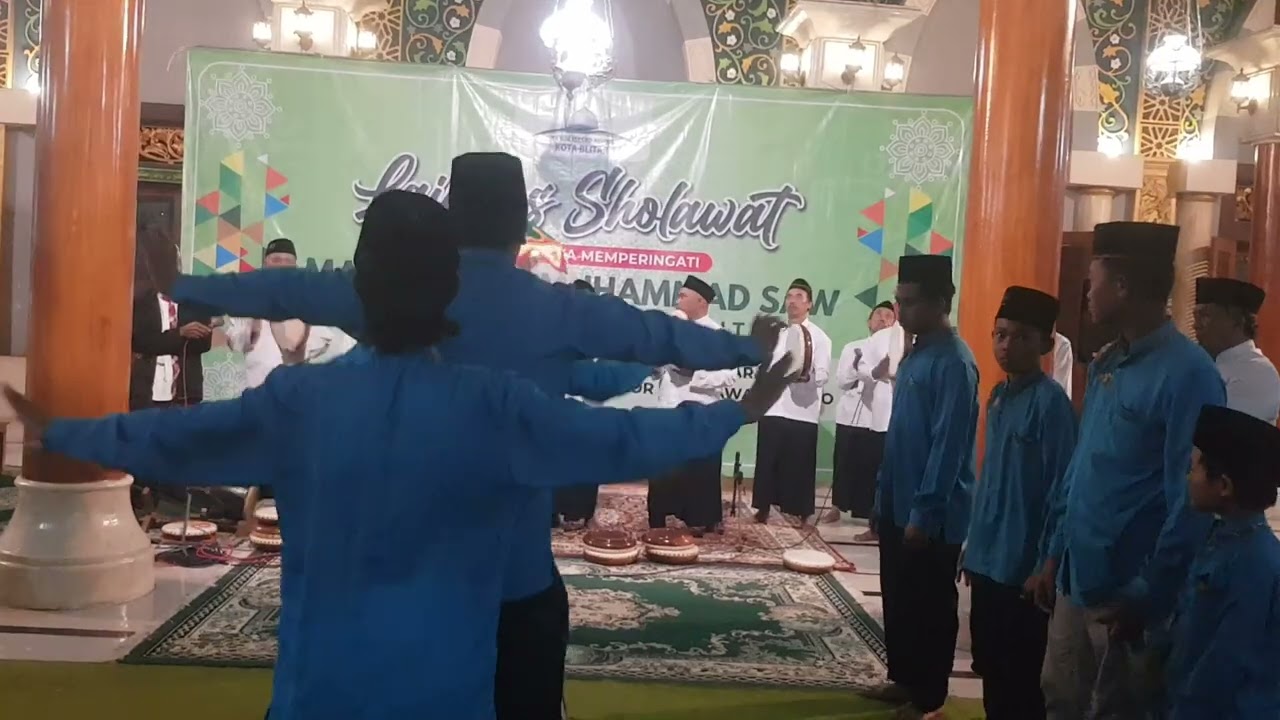 sholawat genjring . di masjid jami' blitar