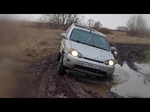 Видео: хонда hr-v. по грязи. лёгкое бездорожье, весна.