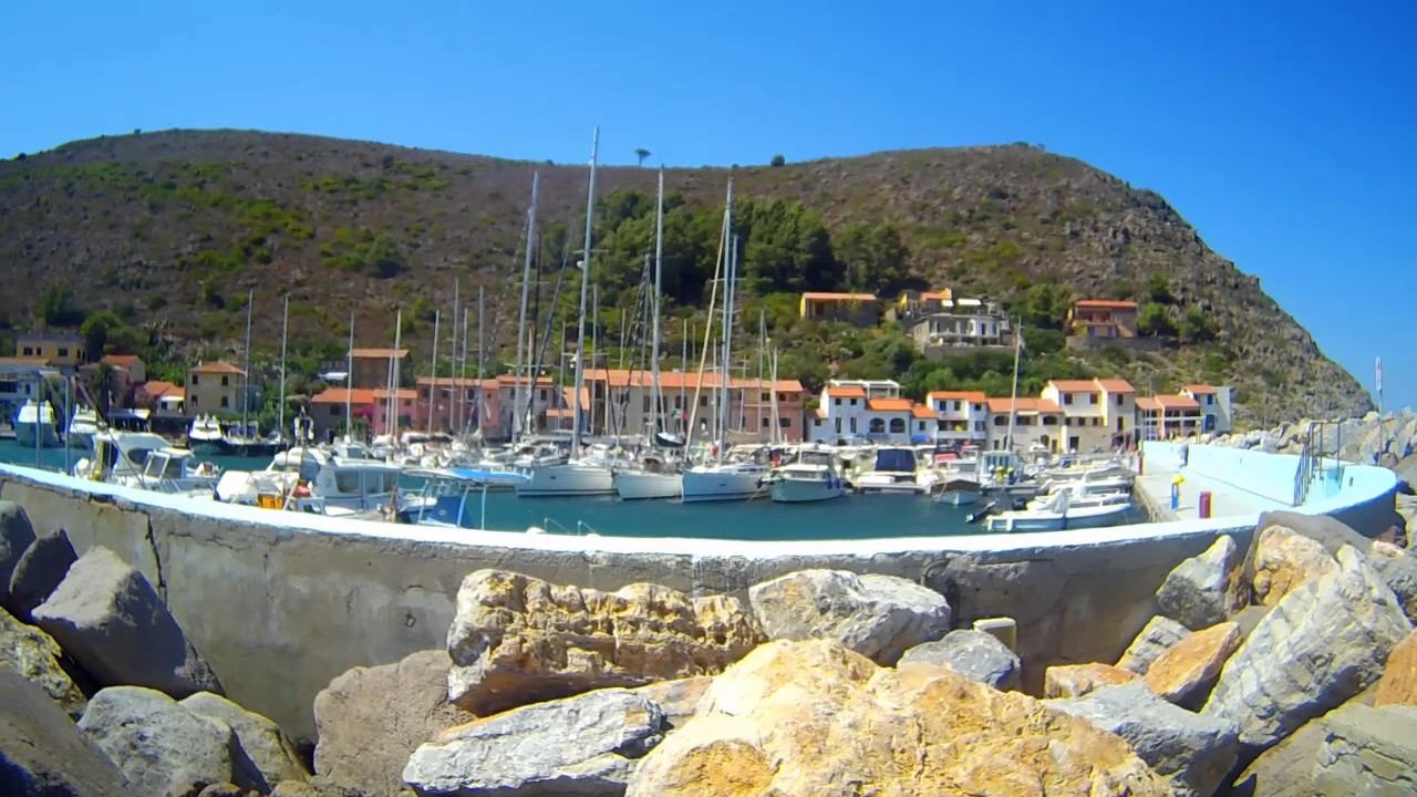 l'aricpelago toscano a vela