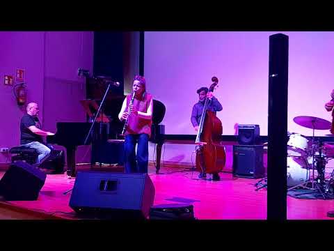 Estudiantes melillenses 'degustan' la música del jazz con un soberbio concierto en la UNED