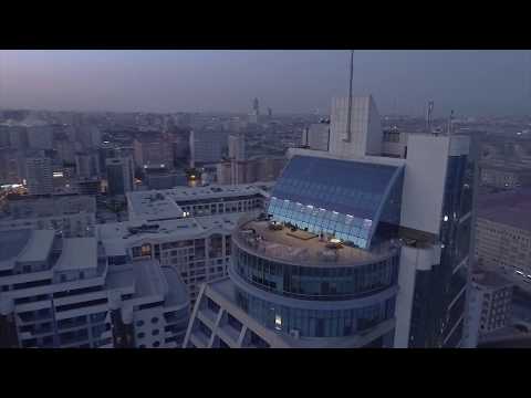 Video: Mur Anësor Vertikal (29 Foto): Dërrasë Vertikale Për Përfundimin E Fasadës Së Shtëpive Dhe Tiparet E Mur Anësor 