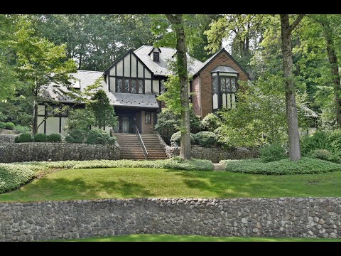 33 Aspen Way, Upper Saddle River, NJ home video tour