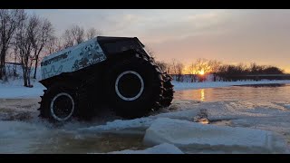SHERP ATVs - Snowmobile Recovery- WATER,ICE,SNOW - 1st Annual Flaters Sherp Festival Part 2
Two Sherps hanging out. Went to Flaters Resort located between the Chippewa and Flambau Rivers by Holcombe, WI. We plan to make this a reoccurring event. Went through deep snow, into and out of the river from and to ice. Sherps were walking on water.
A 2023 Polaris 850 XCR was unsuccessful water skipping. Snowmobiles dont float like a Sherp. I cant imagine being in that cold water. The Sherps were put to work retrieving the sunken snowmobile. Also, provided a couple of Sherp rides. #sherp #sherppro
Previous Adventure with Jon Bowe https://youtu.be/JifpQgBZfeU SHERP ATVs - Snowmobile Recovery- WATER,ICE,SNOW - 1st Annual Flaters Sherp Festival Part 2