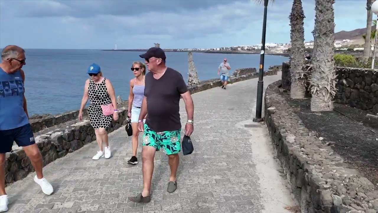 Lanzarote Playa Blanca   Promenade  Iberostar   Leuchtturm