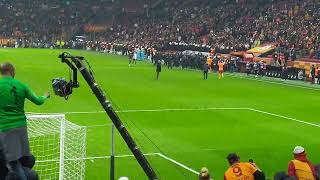 MAÇ SONU ARENADA ŞINANAY YAVRUM ŞINANAY ANANIZI S***** GALATASARAY Resimi