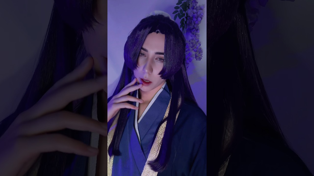 he’s so pretty … i wanna cosplay his moon fairy outfit 🤭🤭 #jinshi #apothecarydiaries #maomao