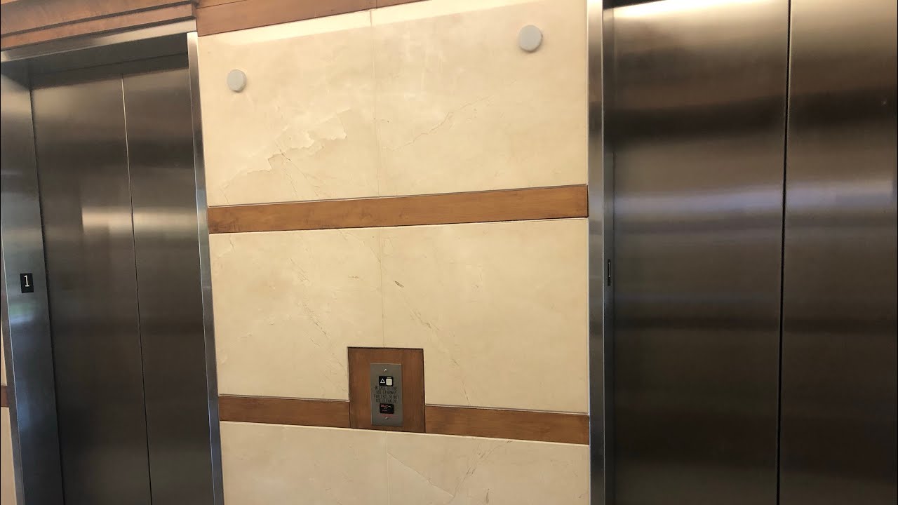 [EL] 2 TALL 1999 Schindler MT 300A Hydraulic Elevators at Kenton Circle