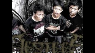 Aestees -72 Kepala Tanpa Tubuh