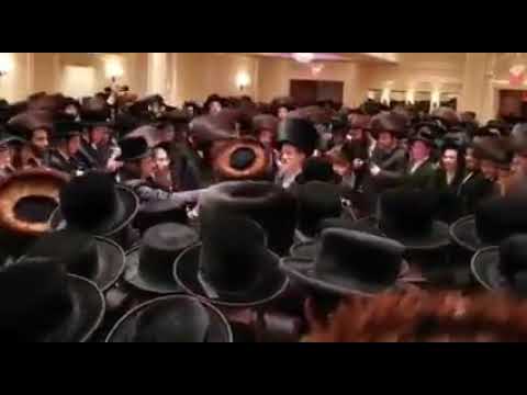 Bobover Rebbe Dances At Aleksander USA Wedding