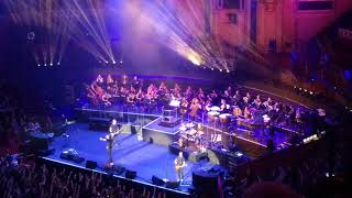 Alter Bridge (w/ Parallax Orchestra) - Broken Wings