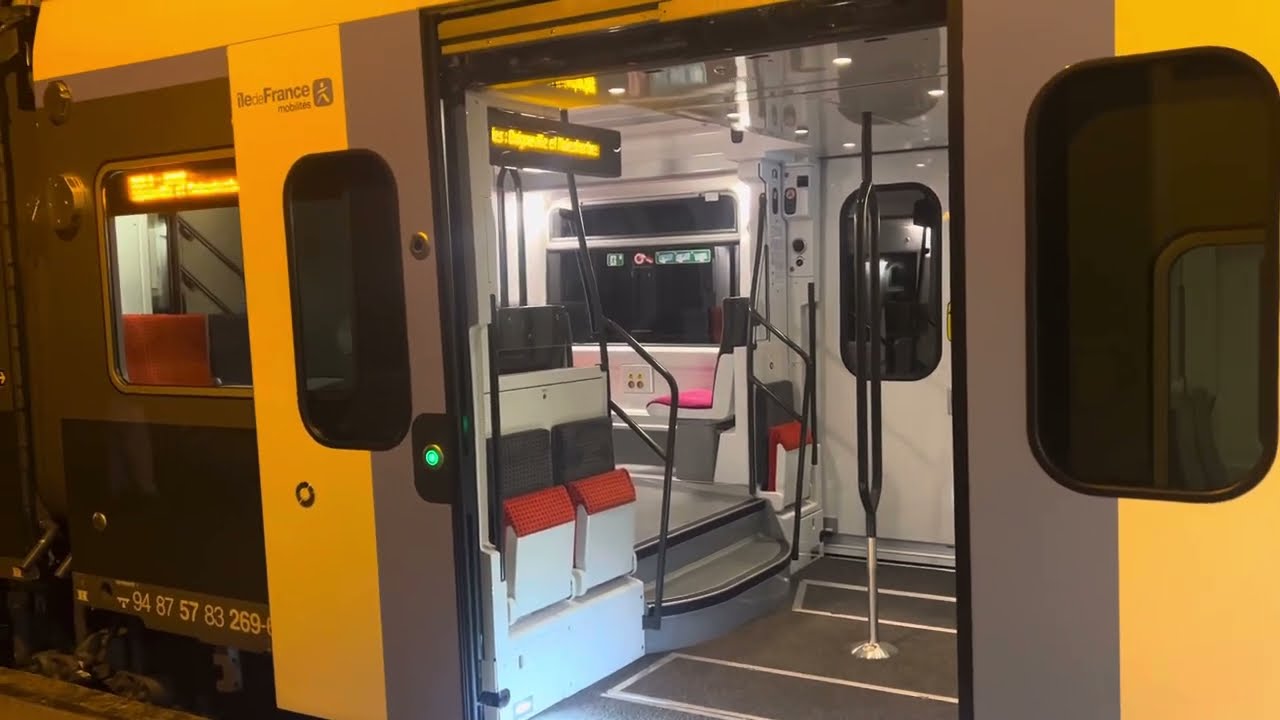 Nouveau Regio2n Alstom 135R sur le RER D