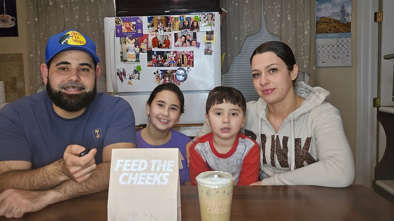 Tasting feed the cheeks cookies 