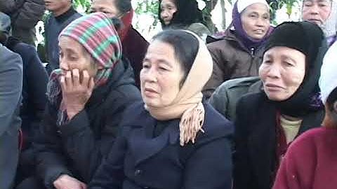 Lễ tang cụ : Vũ Thị Em Hưởng Thọ 83 tuổi ( 2011 ) Phần 2