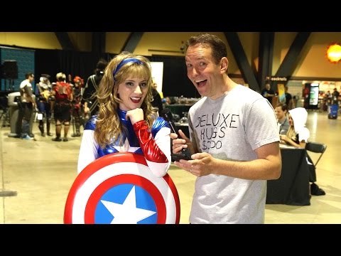 MORE Awkward Trivia with Cosplay Girls - LA Cosplay Con 2016