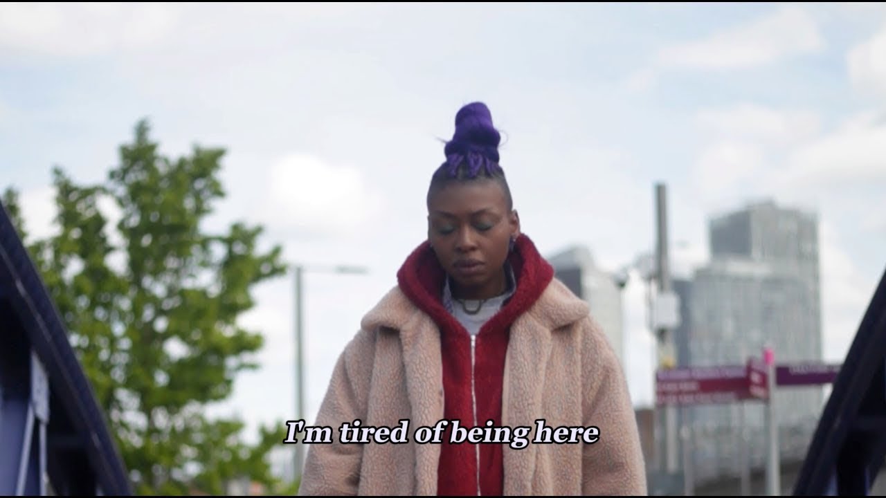 Kemi Amos - Filling This Holes (Visualiser)