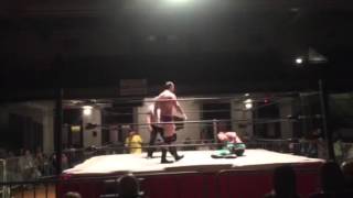 Zack Hartnell -vs- Robbie Walker