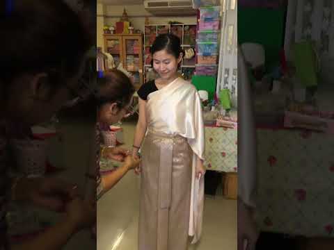 Traditional Thai Dress (women)